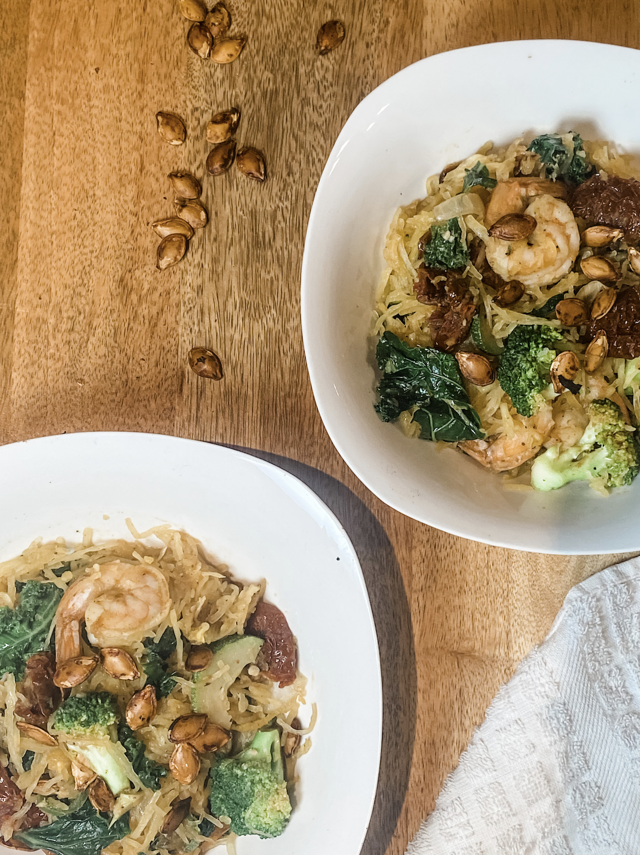 Roasted Garlic and Kale Spaghetti Squash with Shrimp | HEALTHYNESS ...